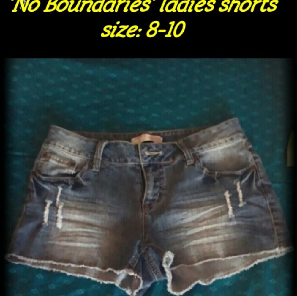 Ladies shorts